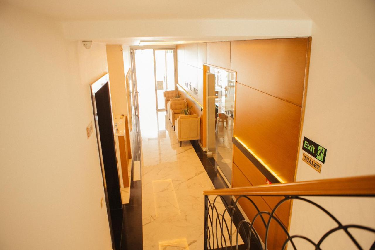 Hotel Vila Mare Драч Екстериор снимка